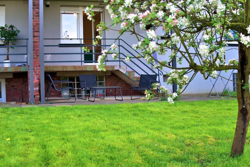 Garten-Blick-Baldeneysee Essen Exterior foto